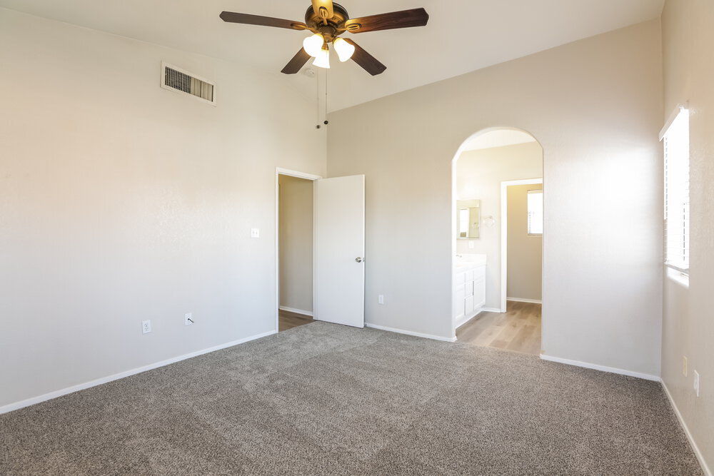 Building Photo - 1812 La Villa Dr