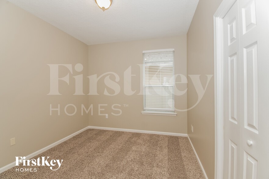 Building Photo - 4023 Leatherwood Dr