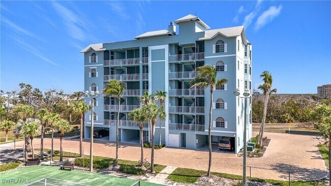 Building Photo - 6691 Estero Blvd