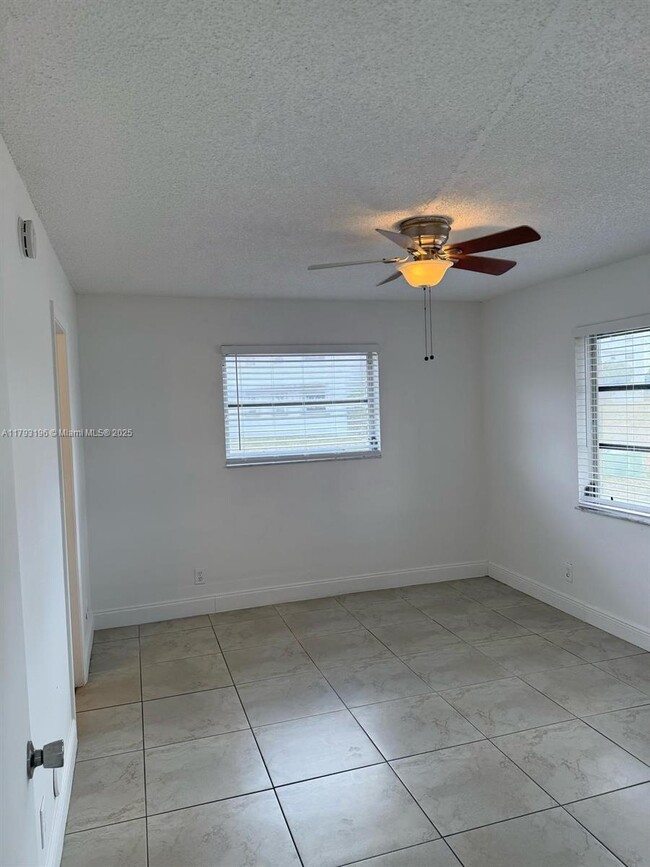 Building Photo - 8710 N Sherman Cir