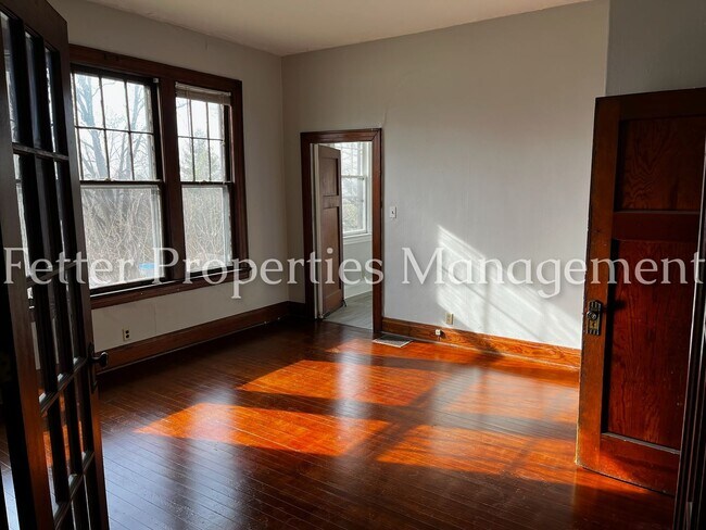 Building Photo - 3616 Stringtown Rd