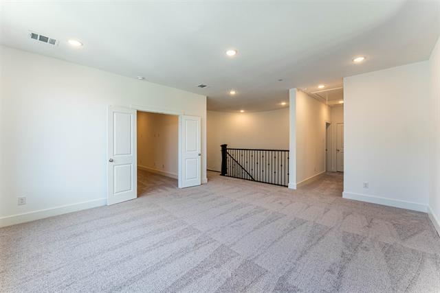 Building Photo - 3583 Hollow Pine Dr