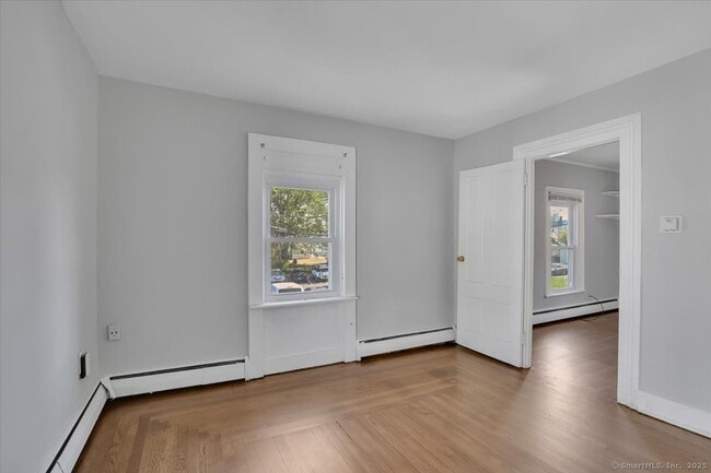 Building Photo - 29 Hotchkiss St