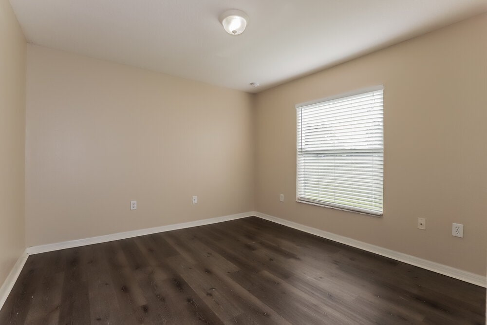 Building Photo - 2419 Hamlet Cir