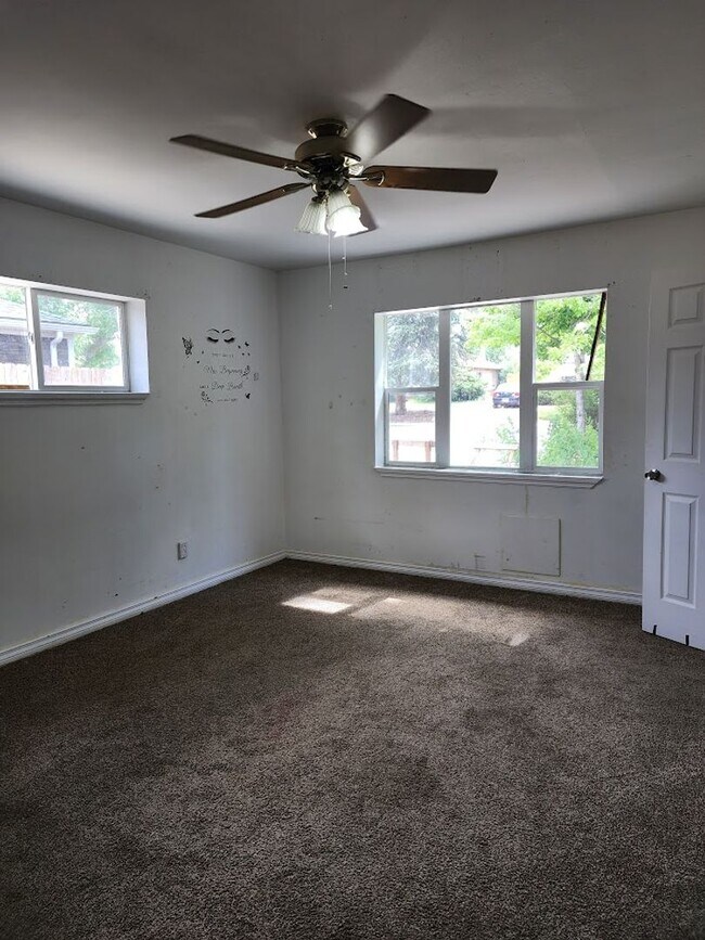 Building Photo - Long Realty & Property Management - 3 Bedr...