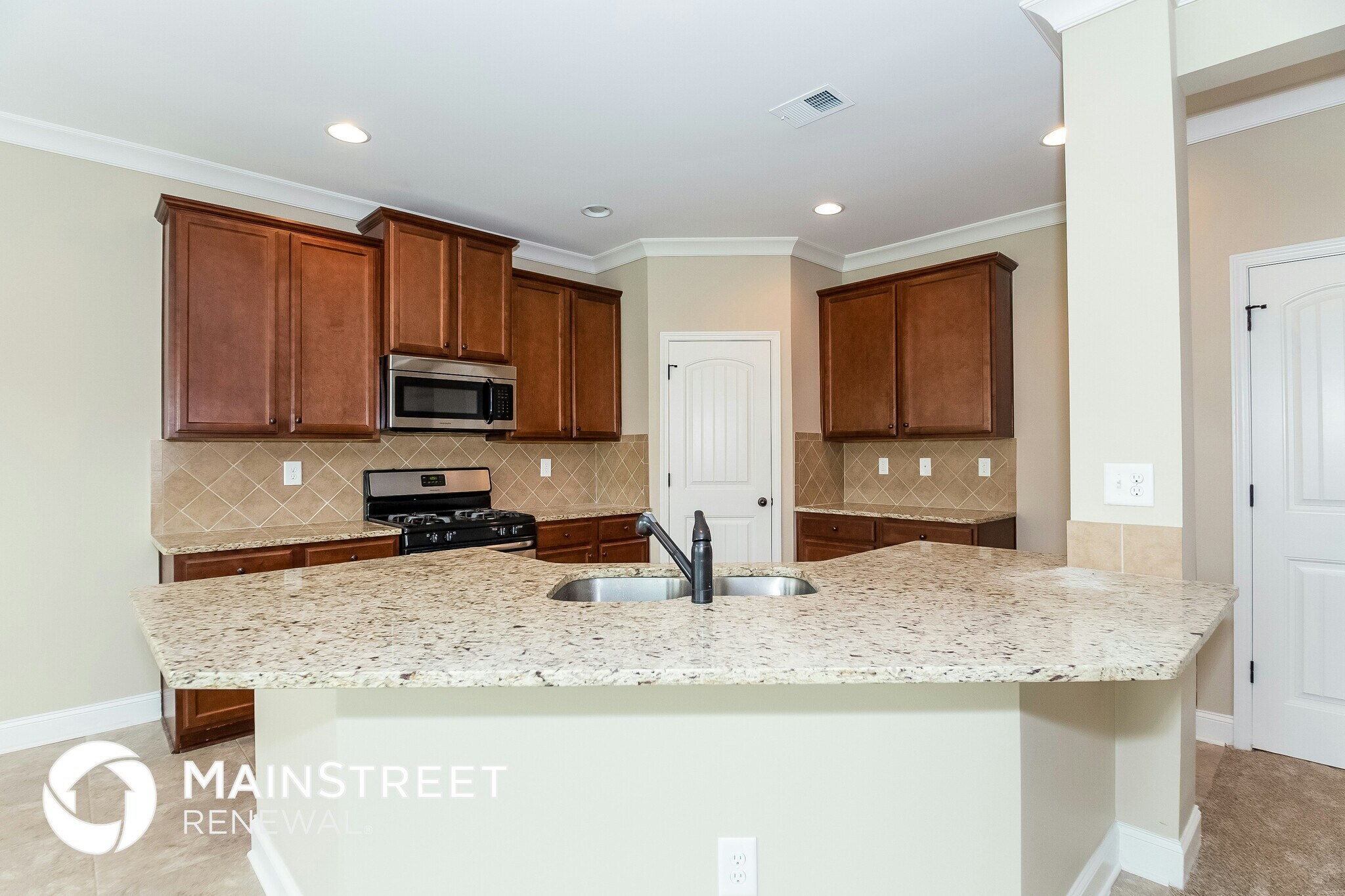 Building Photo - 5032 Jack Dr