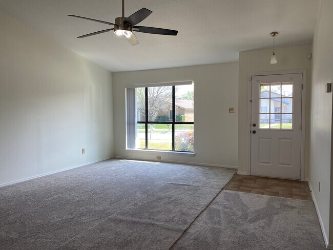 Living Room - 2429 Majestic Dr