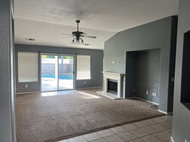 Building Photo - 3740 S Pride Ct