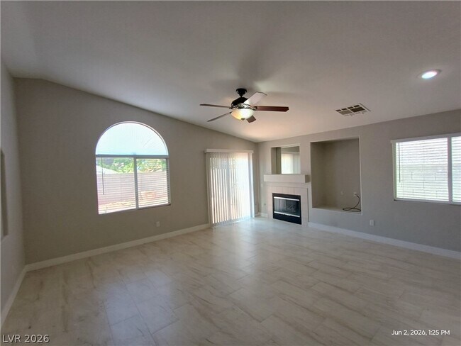 Building Photo - 1465 Dragon Rock Dr
