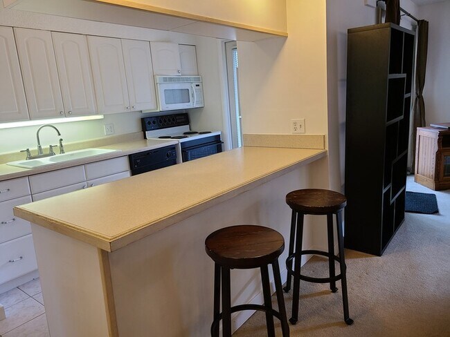 Building Photo - 1023 Lions Ridge Loop