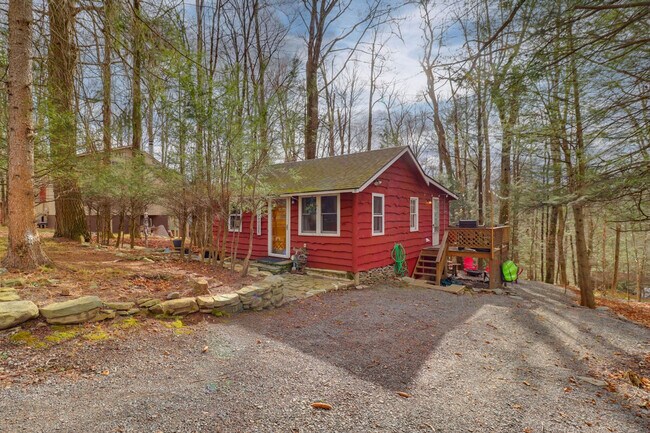 Building Photo - 91 Bruin Rd