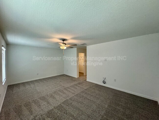Building Photo - 10347 Honey Hammock Wy