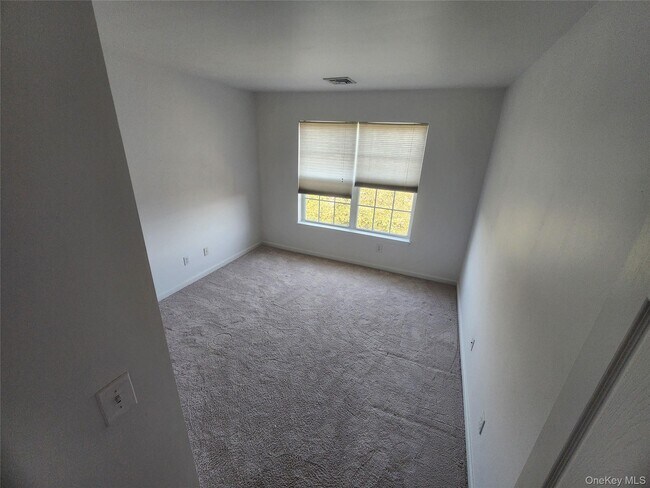 Building Photo - 1158 Maggie Rd