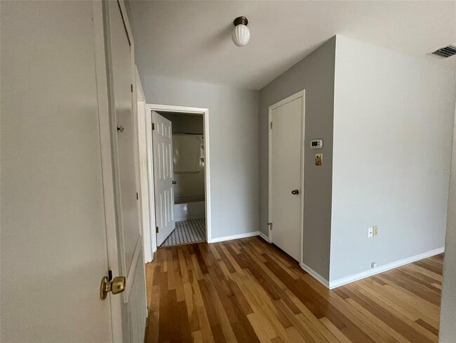 Building Photo - 804 53rd Ave Dr W