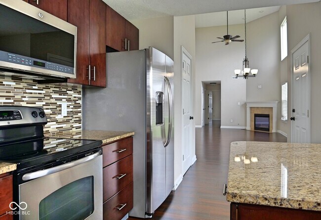 Building Photo - 11504 Grassy Ct