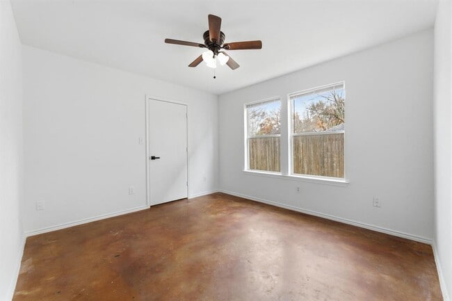 Building Photo - 4516 Felicity Ln