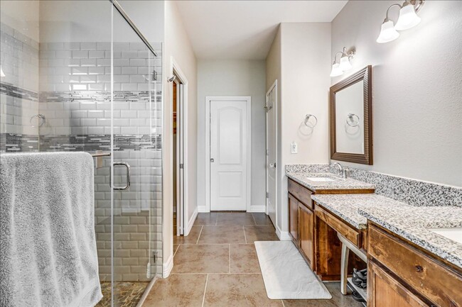 Building Photo - 7617 Diamond Dr.