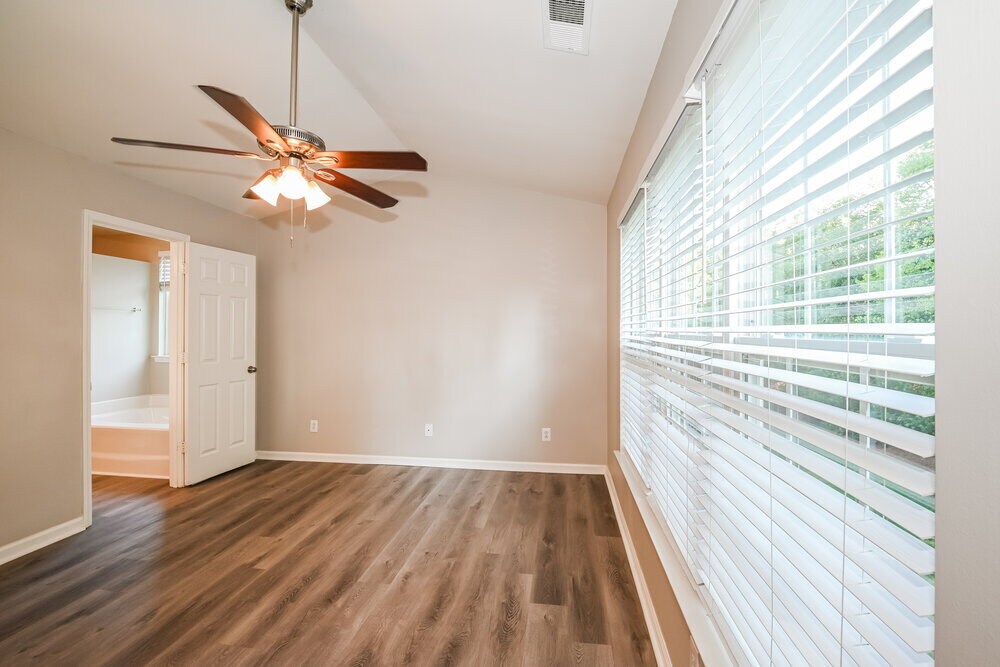Building Photo - 1322 Rumstone Ln