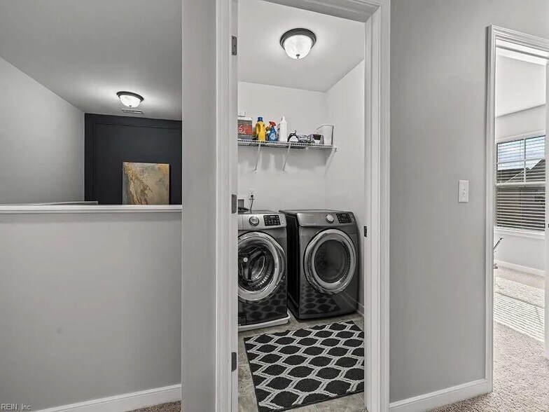 Laundry Room - 187 Peck Ln