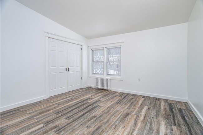 Building Photo - 47 Hartford St