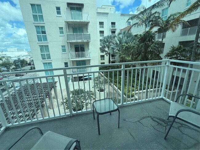 Building Photo - 7275 SW 89th St