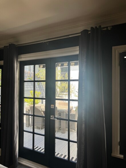 Building Photo - 4311 Finley Ave