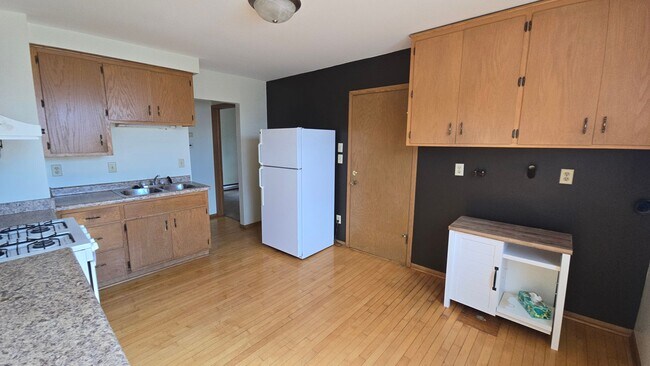 Building Photo - 1746 N 54th St