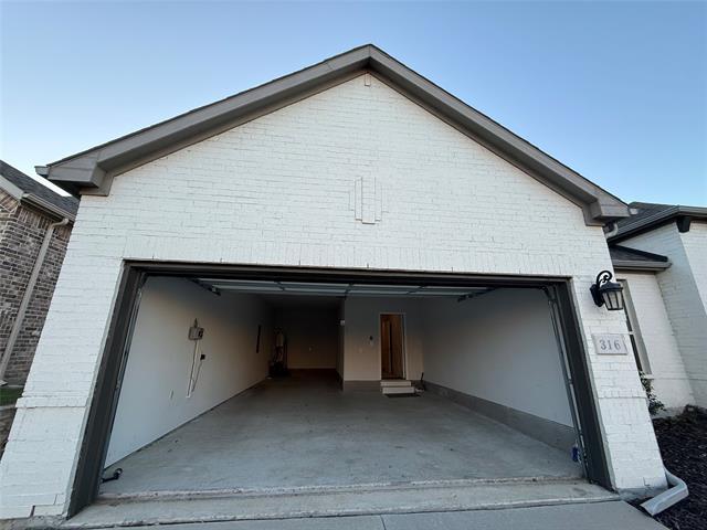 Building Photo - 316 Magnolia St