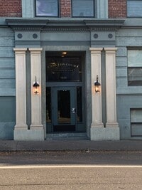 Building Photo - 1631 NW Everett St