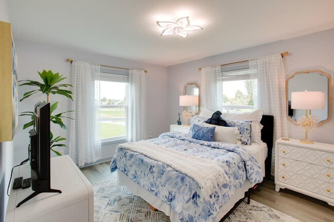 Building Photo - 13611 Catbird Dr