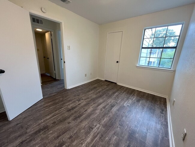 Building Photo - COMING SOON on E Bayou Parkway!