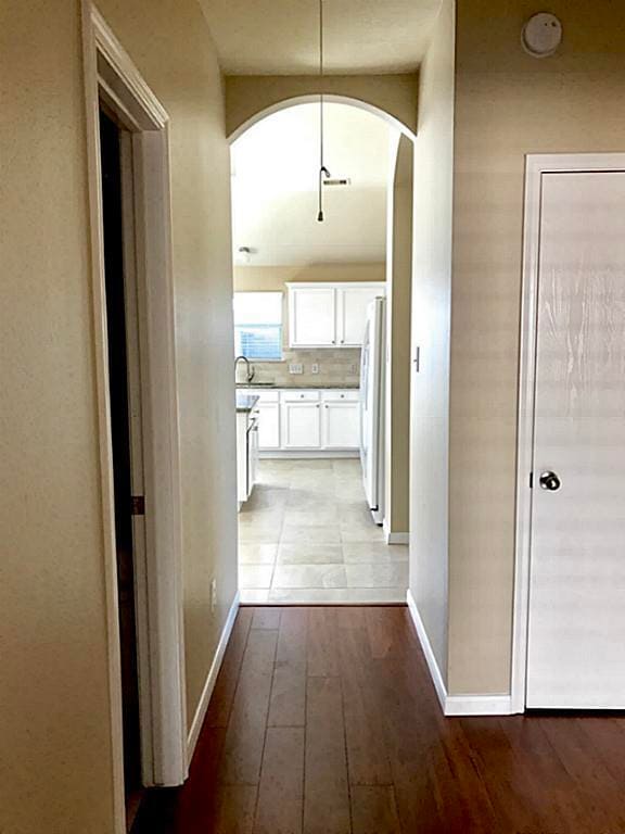 Building Photo - 30318 Emerson Creek Dr