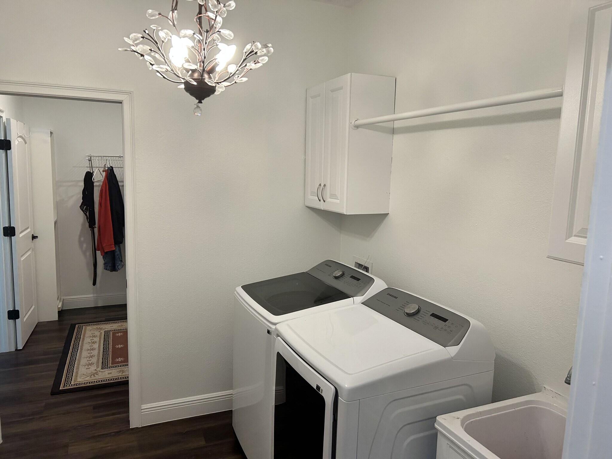 Building Photo - 223 Emmy Cv