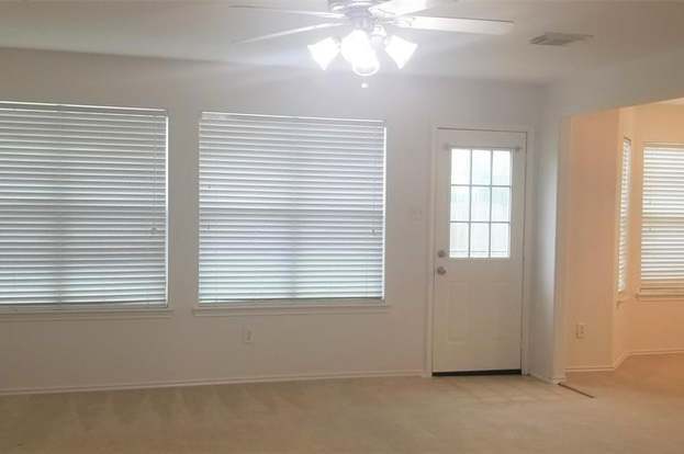 Building Photo - 12731 Sandbur Valley Way