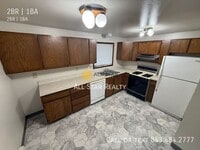 Building Photo - 533 N Price-2