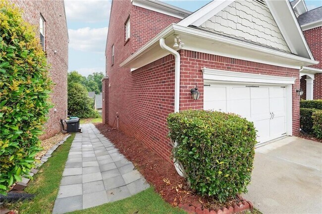 Building Photo - 1489 Belmont Hills