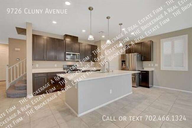 Building Photo - 9726 Cluny Ave