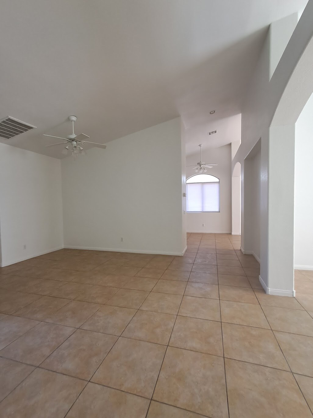 Building Photo - 2642 Sunday Grace Dr