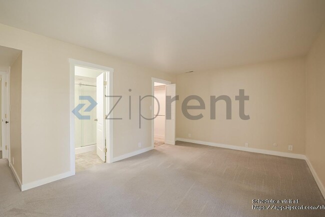 Building Photo - 640 E 3990 S