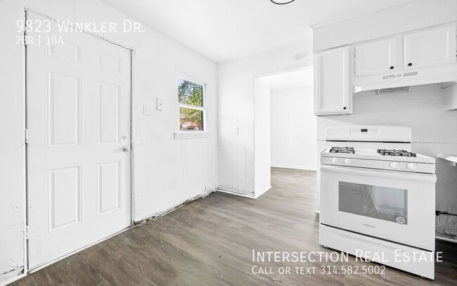 Building Photo - Section 8 Approved! Adorable 2bed/1Bath in...