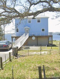 Building Photo - 10635 Gulf Beach Hwy