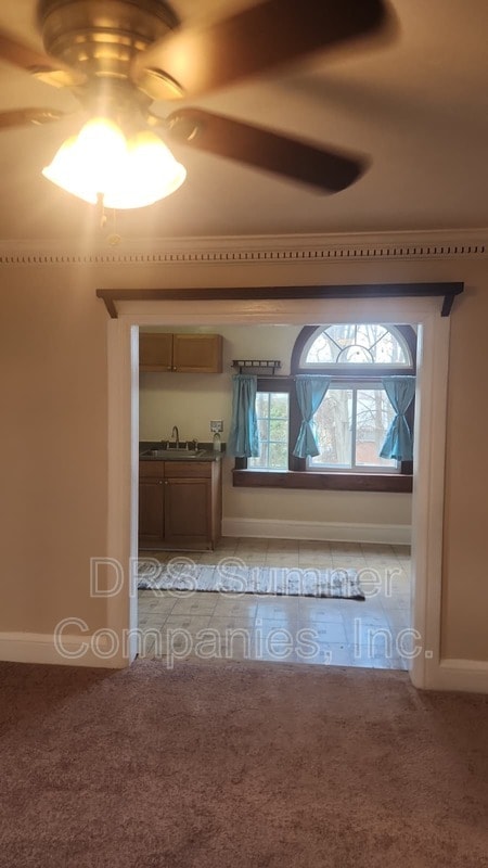 Building Photo - 5440 Frederick Ave