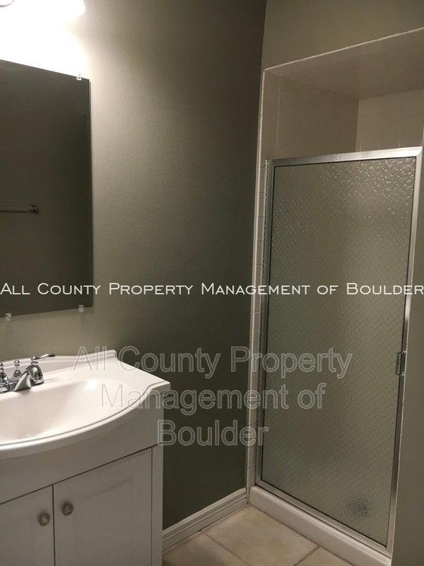 Building Photo - 3850 Paseo del Prado