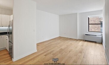 Building Photo - 1 bedroom in NEW YORK NY 10004