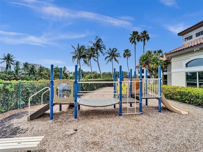 Building Photo - 1468 Mariner Way