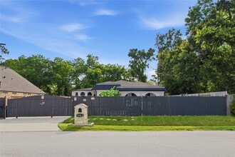 Building Photo - 9403 Spaulding St