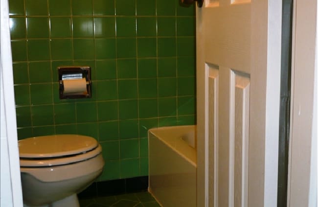 Building Photo - 1675 S State St