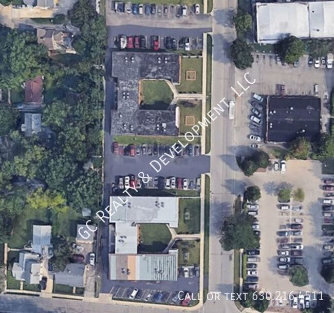 Building Photo - 350 Wilson Ave