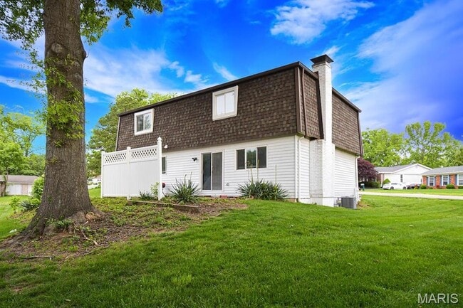Building Photo - 306 Bright Meadows Dr