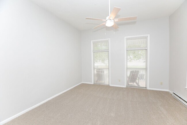 Building Photo - 430 South St